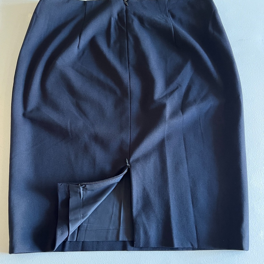 Akris Punto Women's Skirt Navy Blue Ponte‎ Knit Straight Career Business Size 10 - Picture 4 of 5